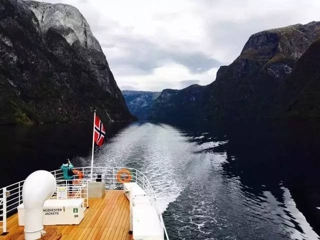 35.webp.jpg 糖心影院